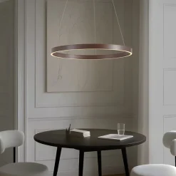 Lucande LED-hængelampe Yonam, Ø 80 cm, 1 lyskilde, brun, CCT