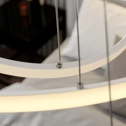 Lucande LED-pendellampe Ezana, hvid, metal, Ø 80 cm