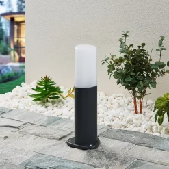 Lucande Obbie sokkellampe, højde 30 cm