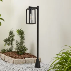 Lucande Siveta vejlampe, 100 cm høj, sort, E27, IP65