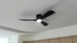 Lucande Smart LED-loftventilator Moneno, sort, DC, Tuya