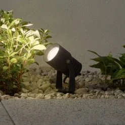 Lucande udendørs LED-spot Jon, jordspyd, justerbar, IP65