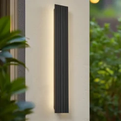 Lucande udendørs LED-væglampe Melira, længde 60 cm, antracit