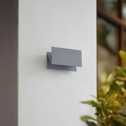 Lucande udendørs LED-væglampe Meja, grå, aluminium, 27 cm, IP54