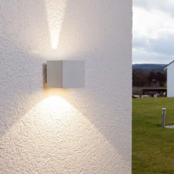 Lucande udendørs LED-væglampe Jarno, hvid, metal, 9 cm