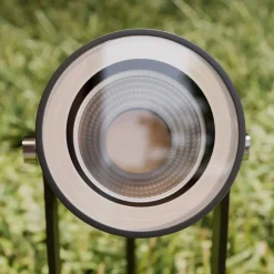 Lucande udendørs spotlampe Galina, sæt med 4, jordspyd, stik