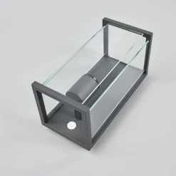 Lucande udendørs væglampe Annalea, 29 cm, 1 lyskilde, IP54, sensor