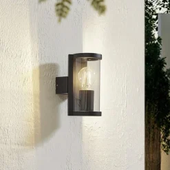 Lucande udendørs væglampe Zanta, højde 19,7 cm, IP65, sort