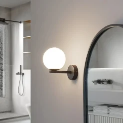 Lucande væglampe Bidolo, sort, glas, Ø 12 cm, IP44