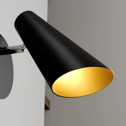 Lucande væglampe Wibke, højde 24 cm, sort, guld, metal