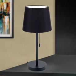 Ludwig bordlampe med USB-port, sort