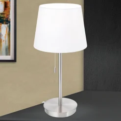 Ludwig bordlampe med USB-port, hvid/mat nikkel