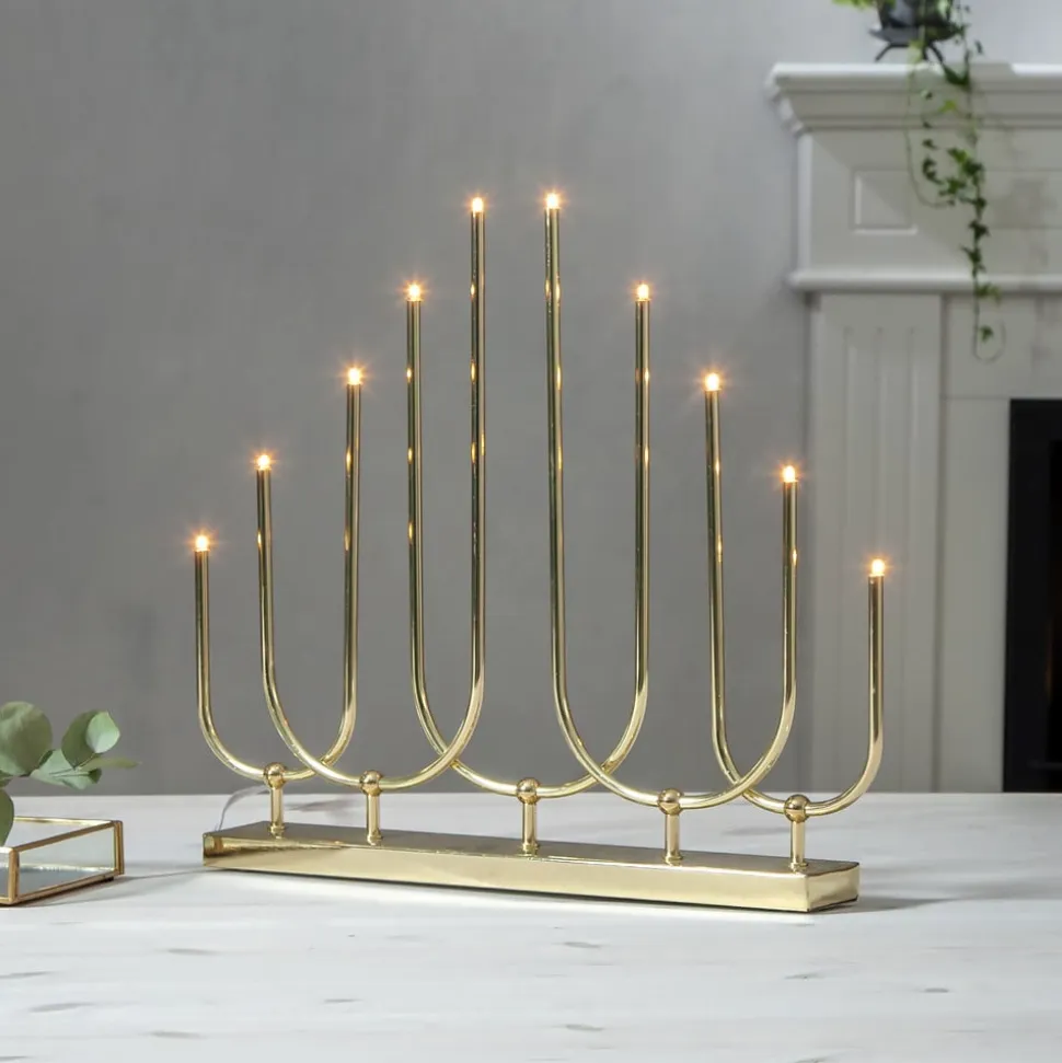 Lysestage Novum, 10 lyskilder, messingfarvet, metal, E5