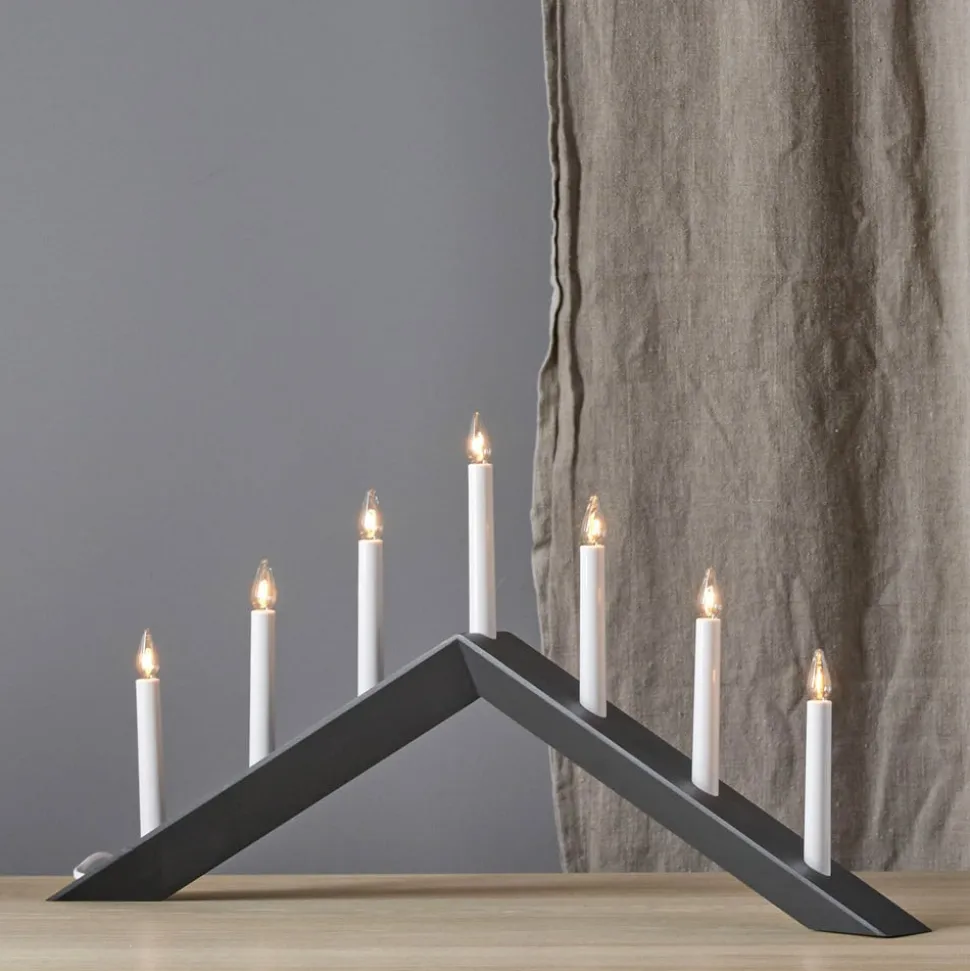 Lysestage Pil, flad, 7-flamme, sort