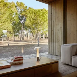 LZF Eris LED-bordlampe, glas, aluminium/elfenben