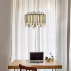 LZF Maruja pendellampe i træ, elfenben