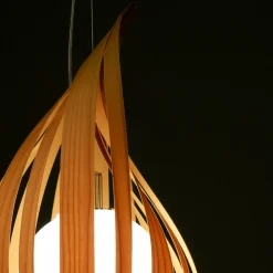 LZF Raindrop medium hængelampe, kirsebær