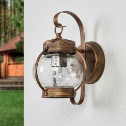 Margerite udendørs væglampe med blæst glas