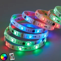 Med 164 lysfunktioner - Mo 500 cm RGB-LED-stripe