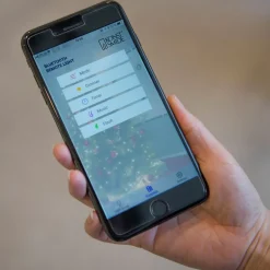 Mikro udendørs LED-lyskæde, der kan skiftes via app