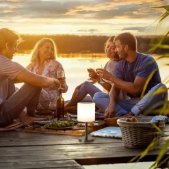 Milano Pro LED solcellebordlampe til udendørs brug, RGBW, fjernbetjening