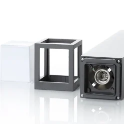 Moderne Onze gadelampe i mørkegrå