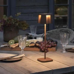 Nice LED-dekorationslampe, USB-ladeport, rust