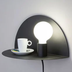 Nit væglampe til natbordet