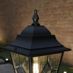 Norfolk sokkellampe, blyindfattet