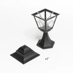 Norfolk sokkellampe, blyindfattet