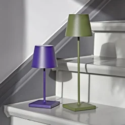 Nuindie LED genopladelig bordlampe, USB-C, grangrøn, IP54, dæmpbar