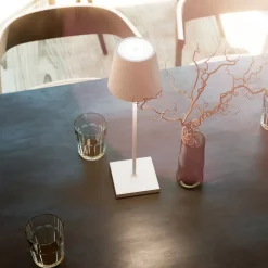 Nuindie LED genopladelig bordlampe, USB-C, hvid, IP54, dæmpbar