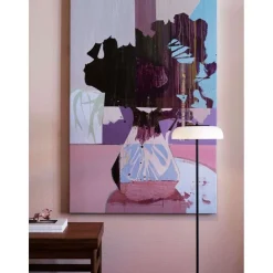 Nuura LED-gulvlampe Blossi, højde 120 cm, sort/opal