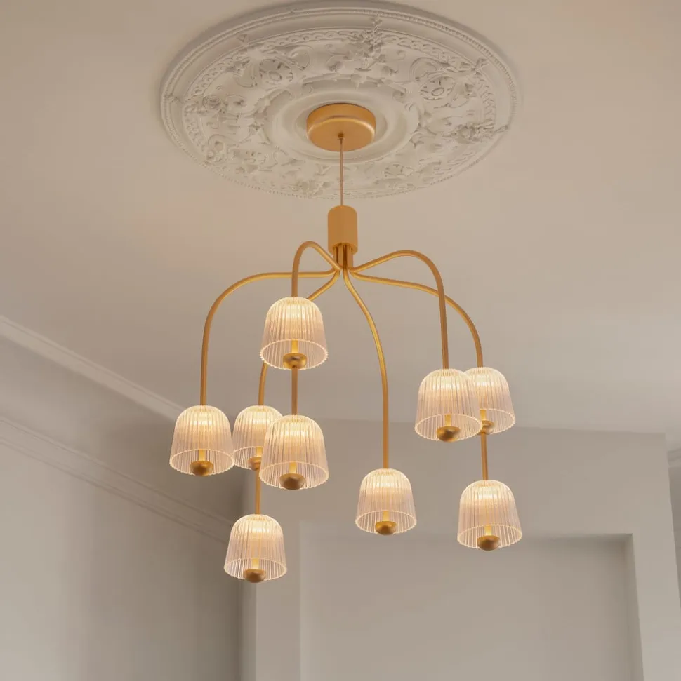 Nuura LED-lysekrone Asteea 9, Ø 66 cm, messingfarvet/klar