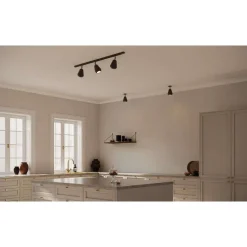 Nuura loftlampe Anoli Spot Track 3, guld/hvid, 3 lyskilder