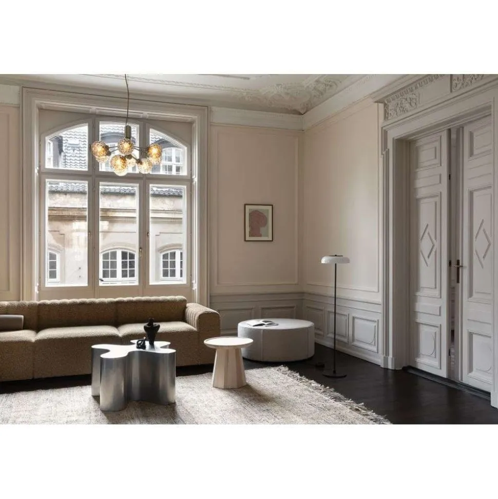 Nuura lysekrone Apiales 9, Ø 60 cm, messing-/guldfarvet