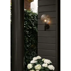 Nuura udendørs væglampe Miira, Ø 20 cm, sort/klar