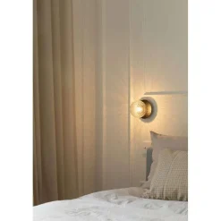 Nuura væglampe Liila 1, Ø 14 cm, IP44, sort/klar