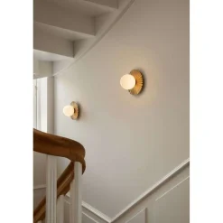 Nuura væglampe Liila Muuse, Ø 20 cm, IP44, guld/opal