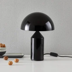 Oluce Atollo bordlampe, aluminium, Ø 25 cm, sort