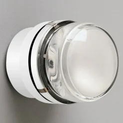 Oluce Fresnel - Væglampe med glaslinse IP44, hvid