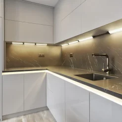 OSRAM LED-underskabsbelysning Linear Angle, sort, sensor, 35 cm