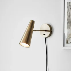 Peak vægspot, 1 lyskilde, antik messing