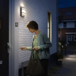 Philips myGarden Petronia LED-væglampe, sensor