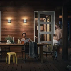 Philips Python udendørslampe antracit 2.700K sensor