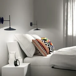 Pole Plus LED-væglampe, sort