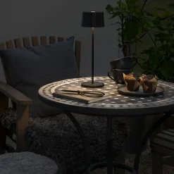 Positano LED-bordlampe til udendørs brug, sort