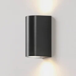 Prios Irfan udendørs væglampe, rund, sort, 15,5 cm