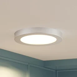 Prios LED-loftlampe Edwina, sølv, 23 cm, CCT, IP44