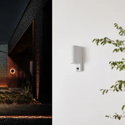 Prios udendørs væglampe Tetje, hvid, rund, sensor